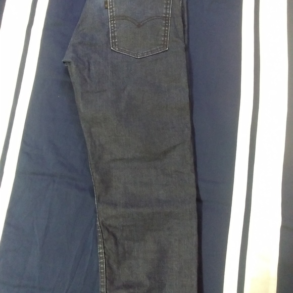 Levi's Jeans - Picture 5 of 8